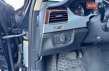Седан Audi A8 2012 в 