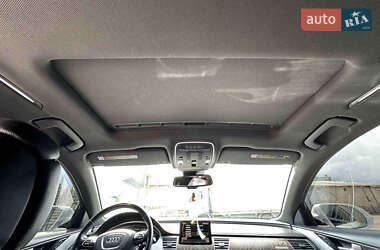 Седан Audi A8 2015 в 