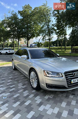 Седан Audi A8 2014 в Киеве