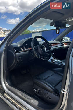 Седан Audi A8 2006 в 