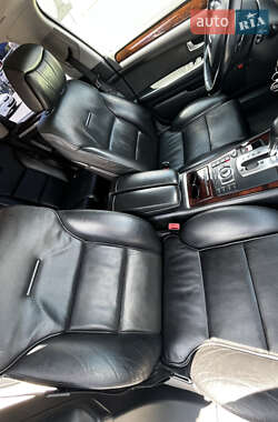 Седан Audi A8 2006 в 