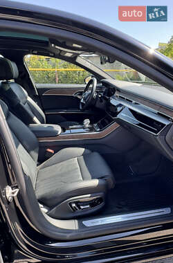 Седан Audi A8 2021 в 