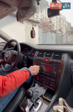 Седан Audi A8 2001 в 