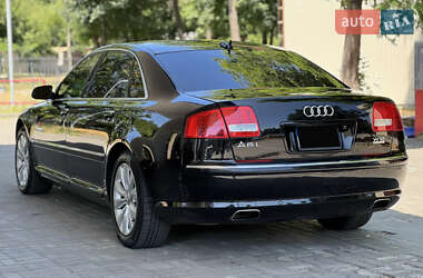 Седан Audi A8 2005 в 