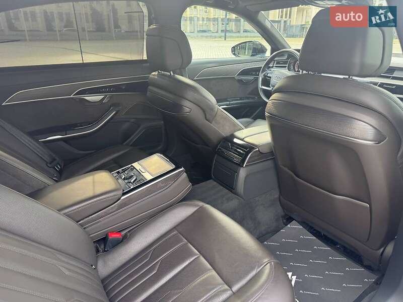 Седан Audi A8 2021 в Киеве фото 33 Седан Audi A8 2021 в Киеве