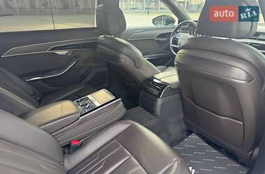 Седан Audi A8 2021 в 