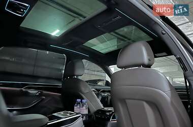 Седан Audi A8 2021 в 