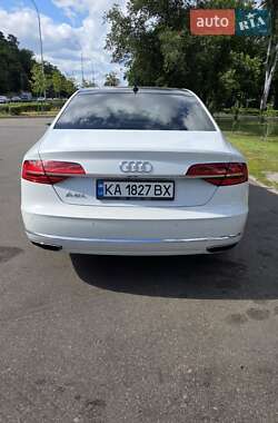 Седан Audi A8 2014 в 