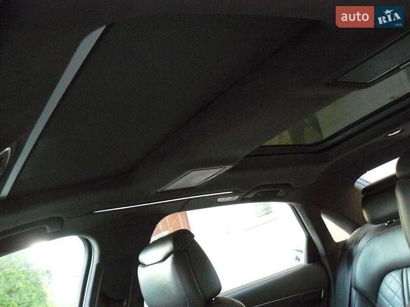 Седан Audi A8 2013 в Ивано-Франковске