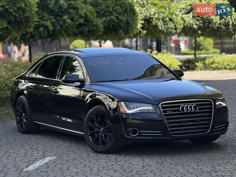 Седан Audi A8 2013 в 