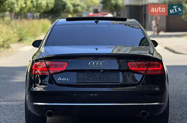 Седан Audi A8 2013 в 