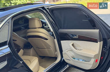 Седан Audi A8 2013 в 