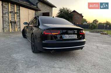 Седан Audi A8 2011 в 