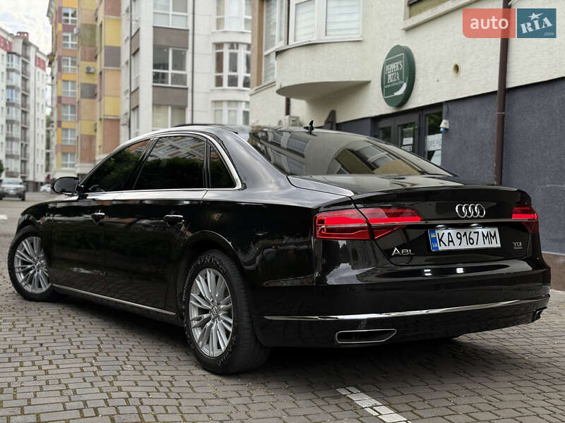 Седан Audi A8 2017 в Івано-Франківську