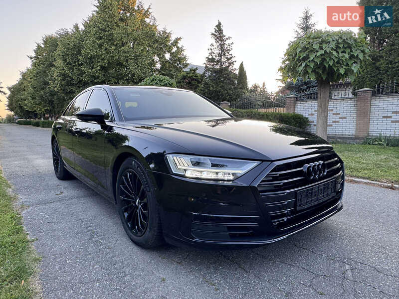 Седан Audi A8 2019 в Києві
