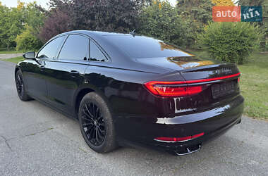 Седан Audi A8 2019 в 