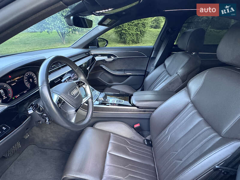 Седан Audi A8 2019 в Києві