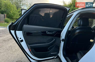 Седан Audi A8 2011 в 