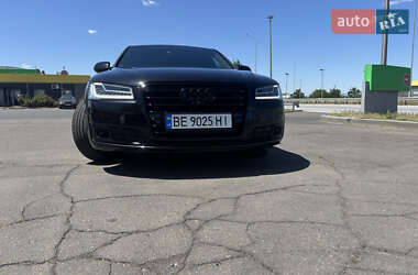 Седан Audi A8 2015 в 