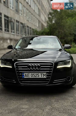 Седан Audi A8 2013 в Днепре