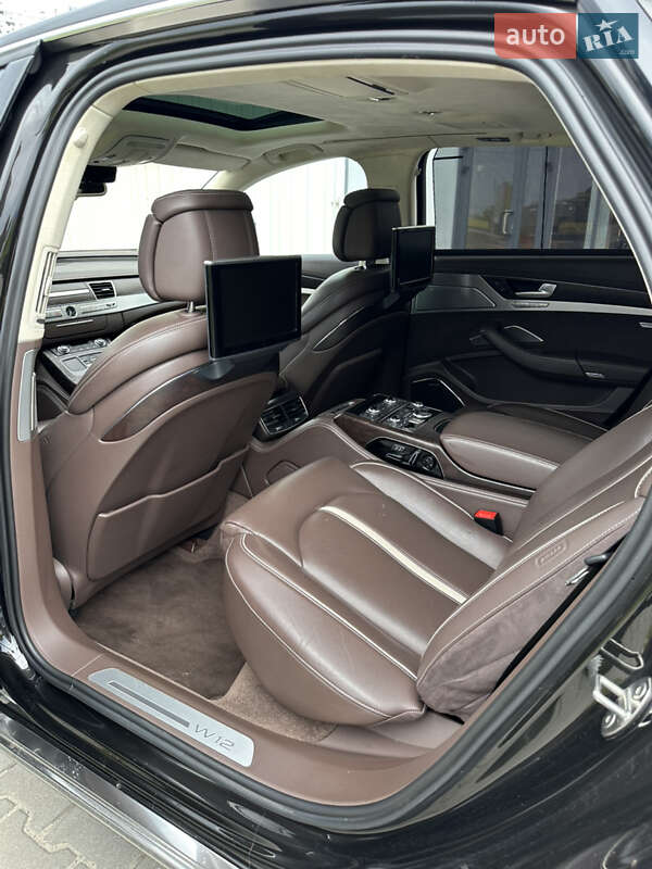 Седан Audi A8 2013 в Киеве