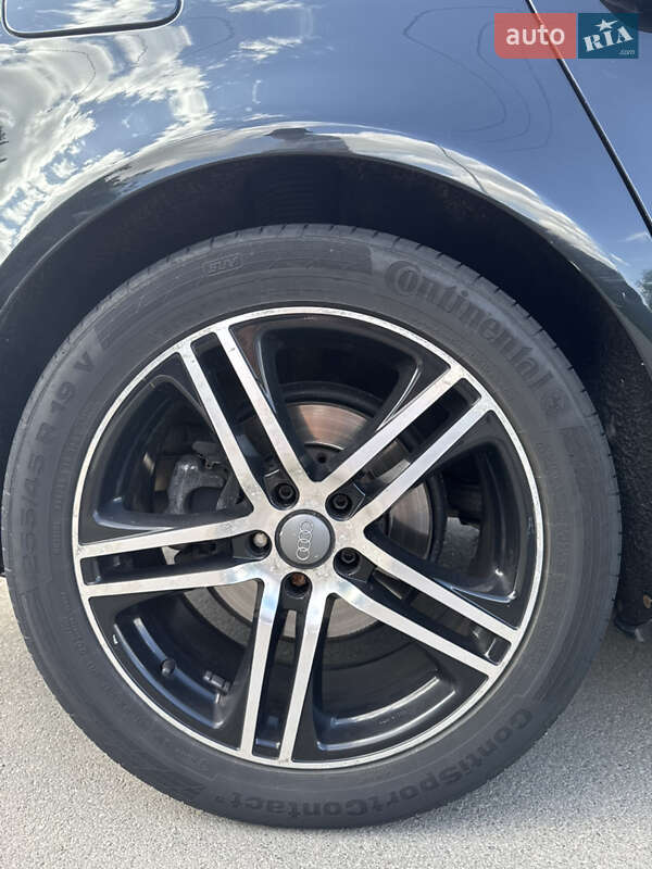Седан Audi A8 2007 в Немирове