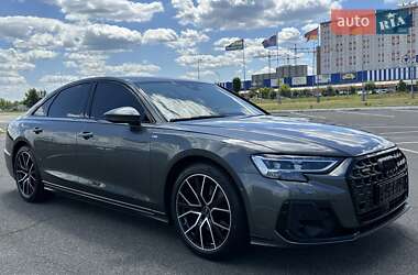 Седан Audi A8 2025 в 