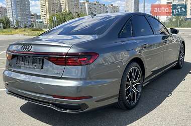 Седан Audi A8 2025 в 