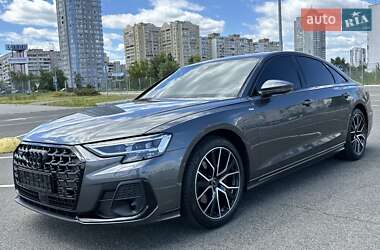 Седан Audi A8 2025 в 