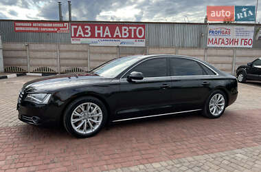 Седан Audi A8 2011 в 