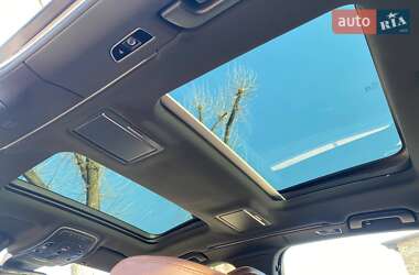 Седан Audi A8 2017 в 