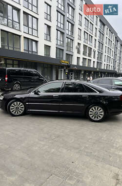 Седан Audi A8 2007 в 