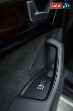 Седан Audi A8 2014 в 