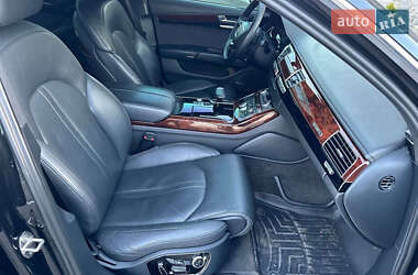 Седан Audi A8 2012 в 