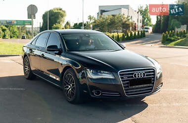 Седан Audi A8 2010 в 
