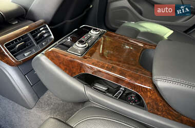 Седан Audi A8 2014 в 