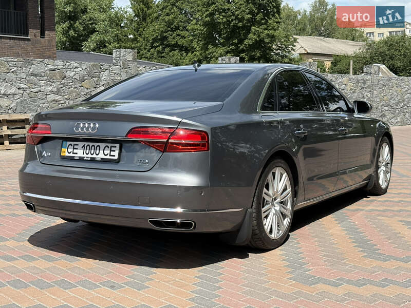 Седан Audi A8 2014 в Звягеле