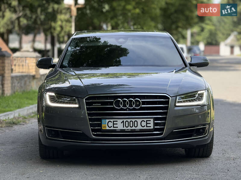 Седан Audi A8 2014 в Звягеле