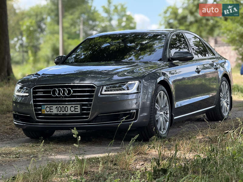 Седан Audi A8 2014 в Звягеле