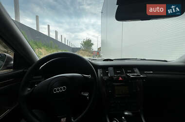 Седан Audi A8 2000 в 