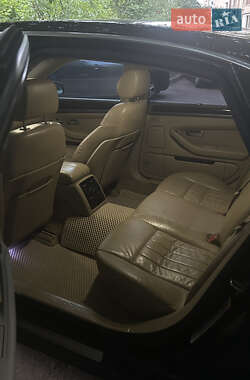 Седан Audi A8 2004 в 