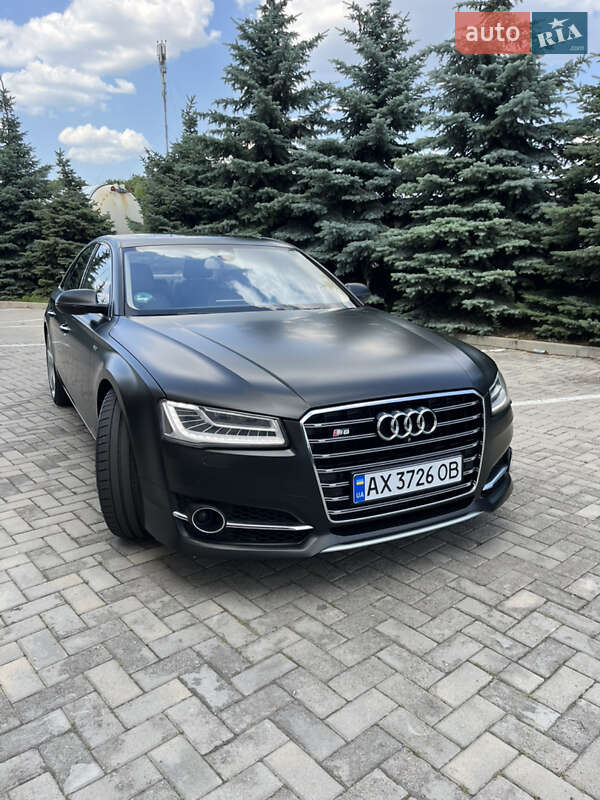 Audi A8 2015