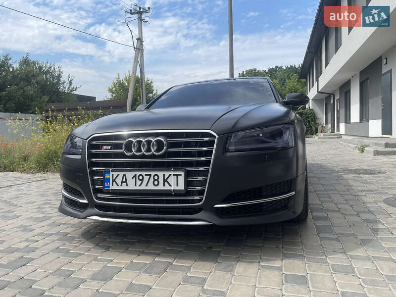 Audi A8 2010
