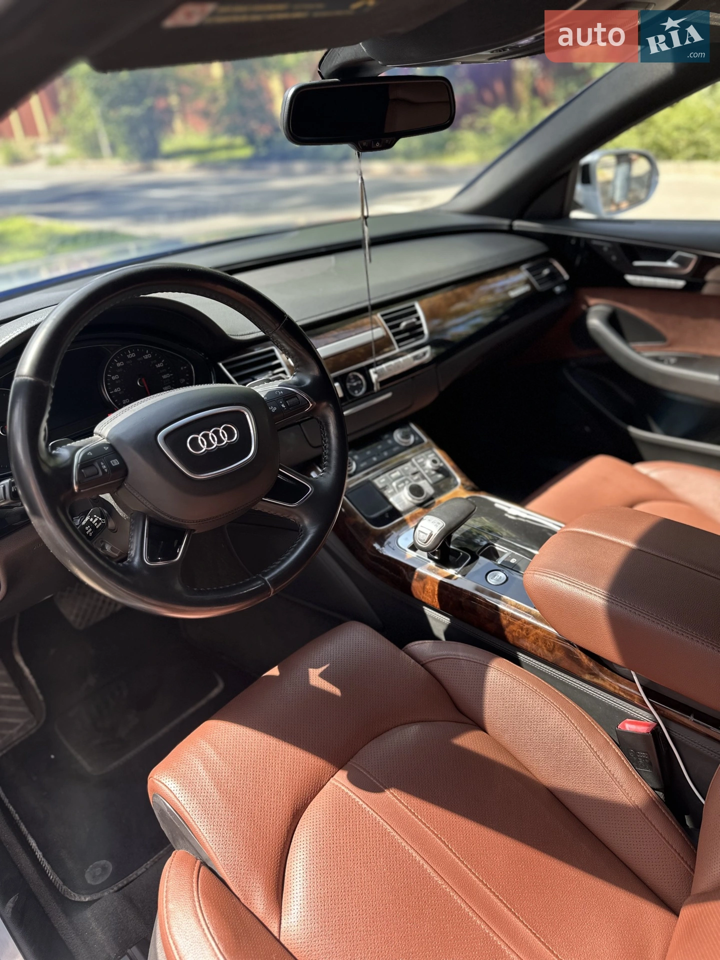 2013 Audi A8 - мініатюра 12