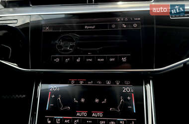 Седан Audi A8 2018 в 