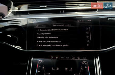 Седан Audi A8 2018 в 