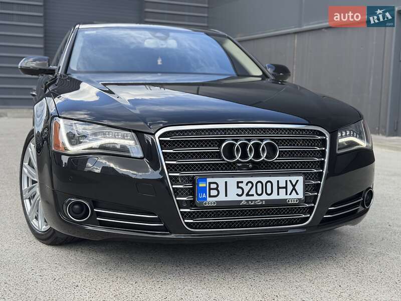 Седан Audi A8 2013 в Києві