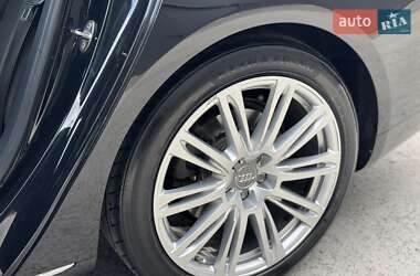 Седан Audi A8 2013 в 