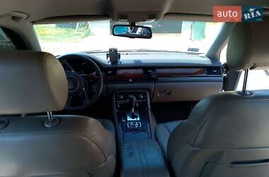 Седан Audi A8 2005 в 