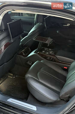 Седан Audi A8 2013 в 